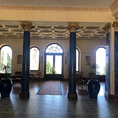 Studio 32 M2 Au Splendide, Centre-Ville, Avec Parking, Proche Des Thermes アパート *